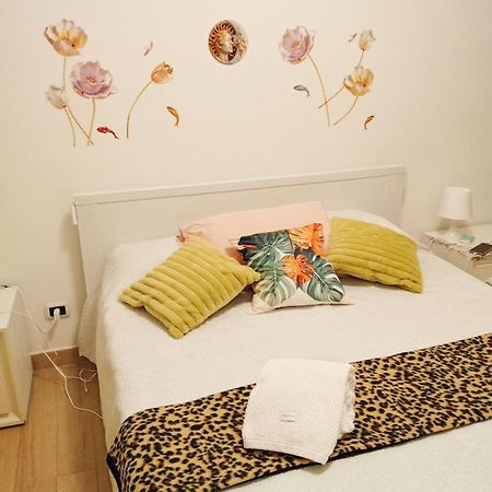 Casa Lady Casa Vacanze Trani Extérieur photo